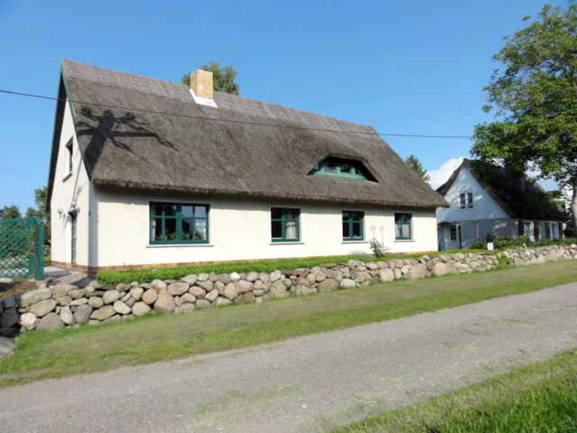 Reetdachhaus "Landhaus Ulrich" Lubkow Extérieur photo