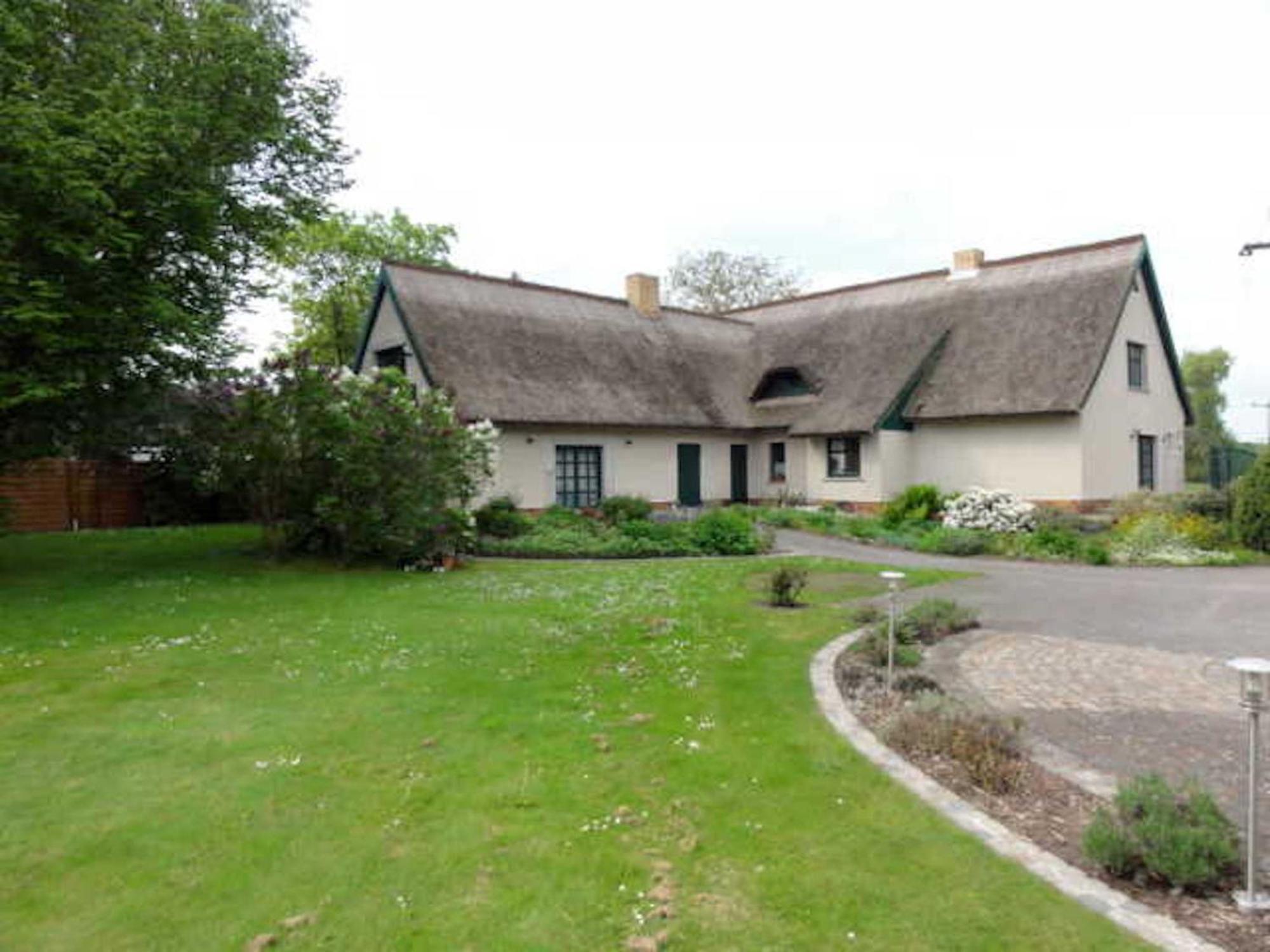 Reetdachhaus "Landhaus Ulrich" Lubkow Extérieur photo